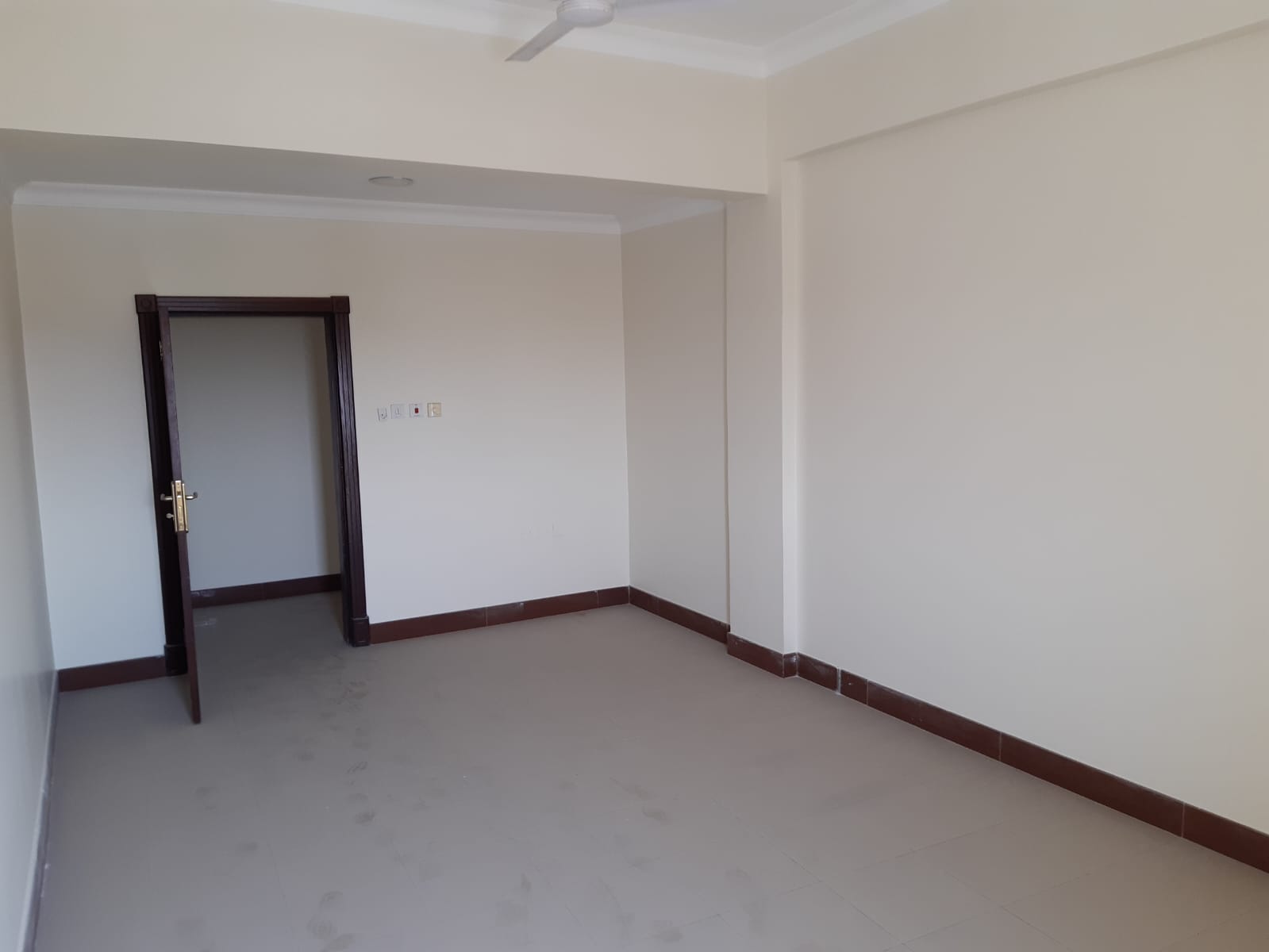 salmabadOffice06